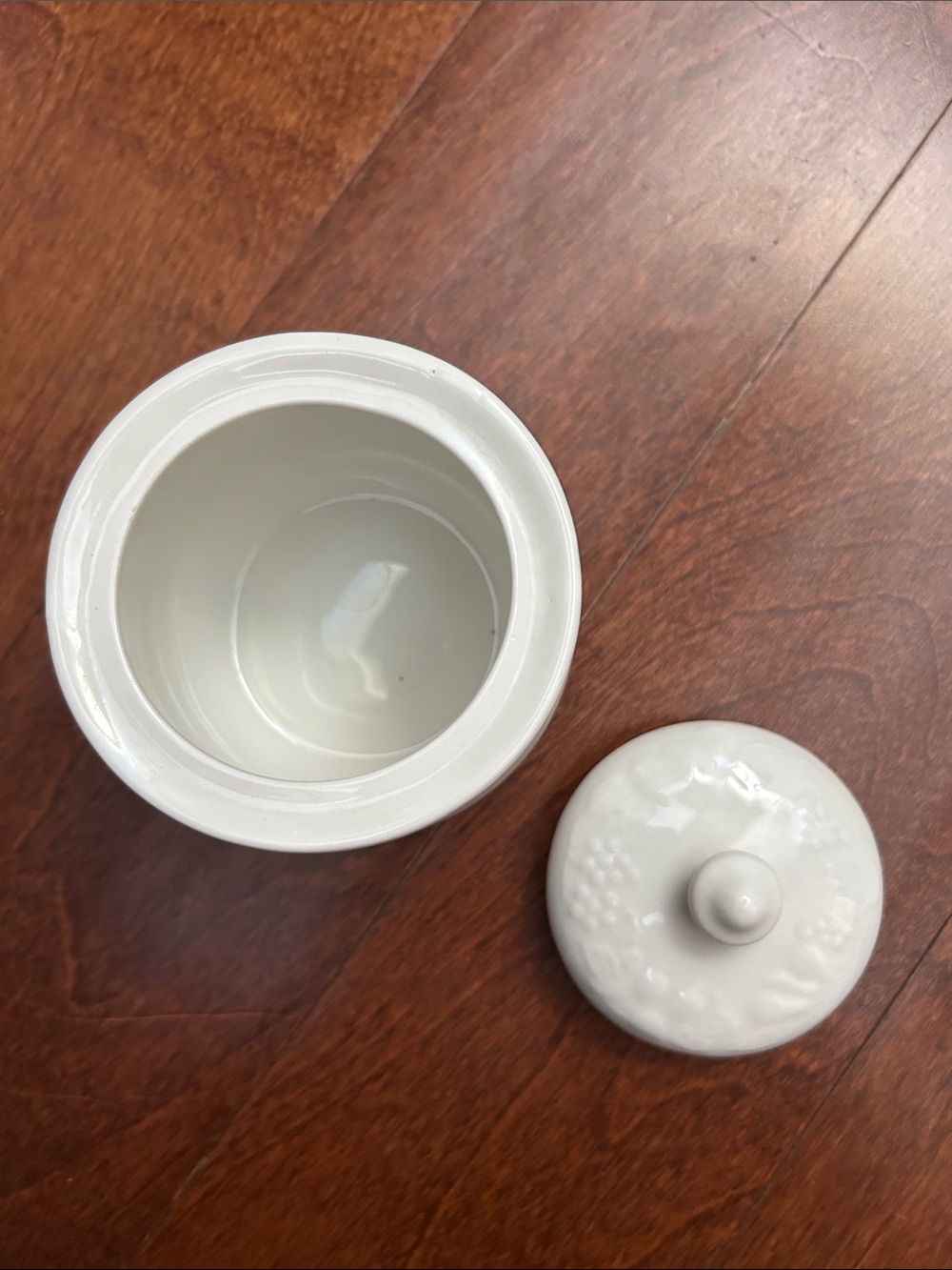 Gibson White Ceramic Lidded Jar with Subtle Embossed Fruit Detail - Picture 4 of 12